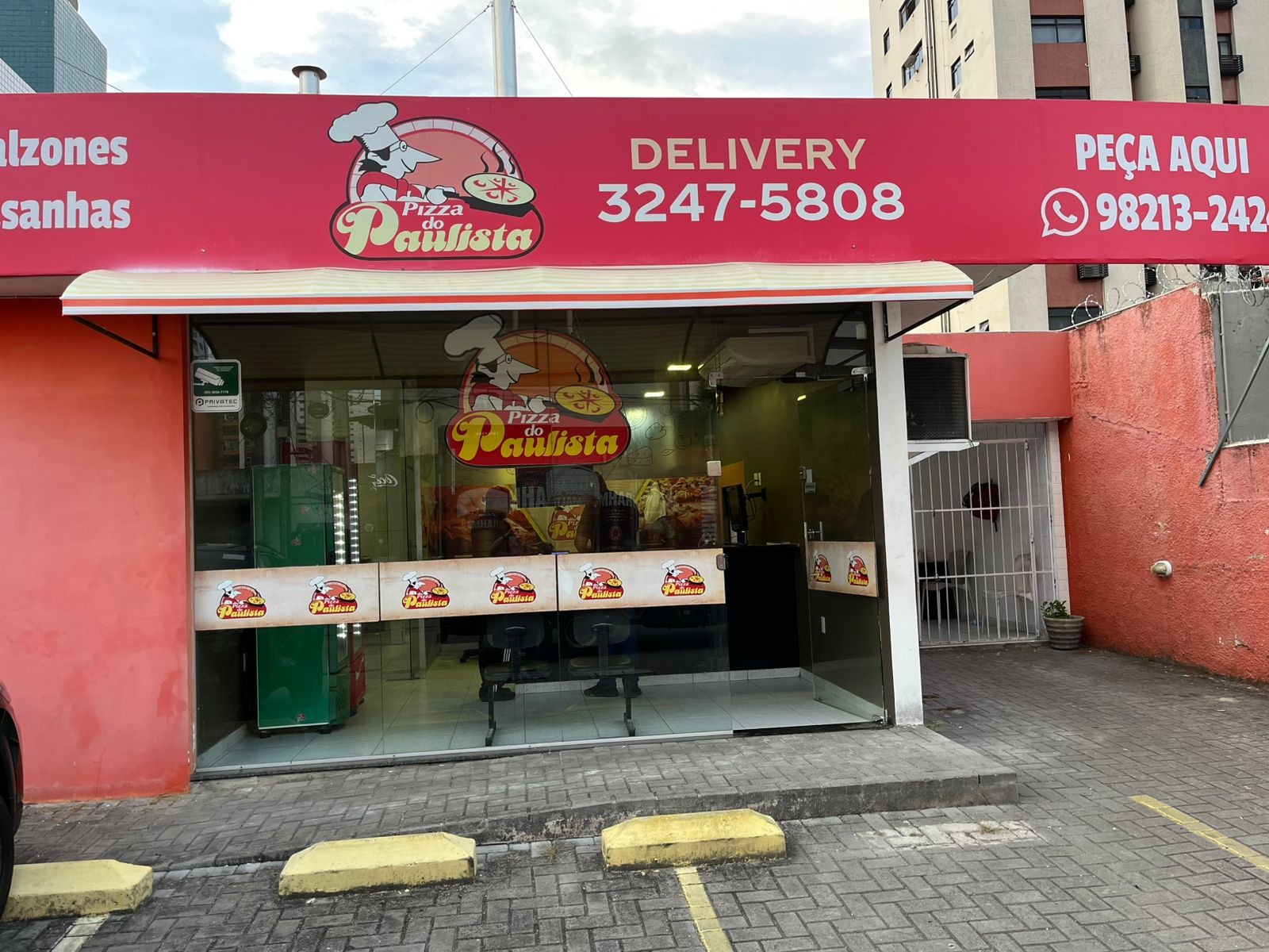 Fachada da Pizza do Paulista em Manaíra, João Pessoa